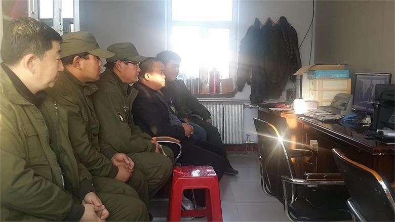 點擊瀏覽下一頁